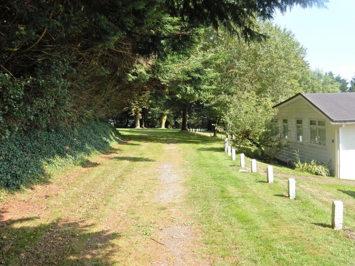 Dartmouth Chalet Holidays Exterior foto